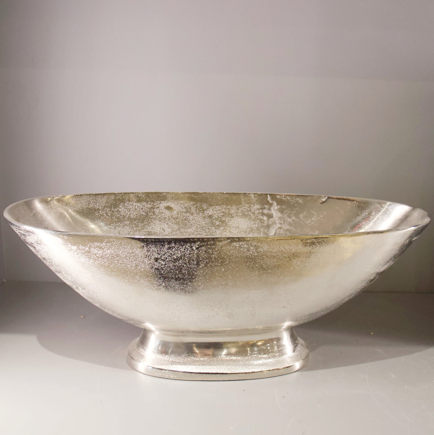 Kali Metallic Pedestal Bowl