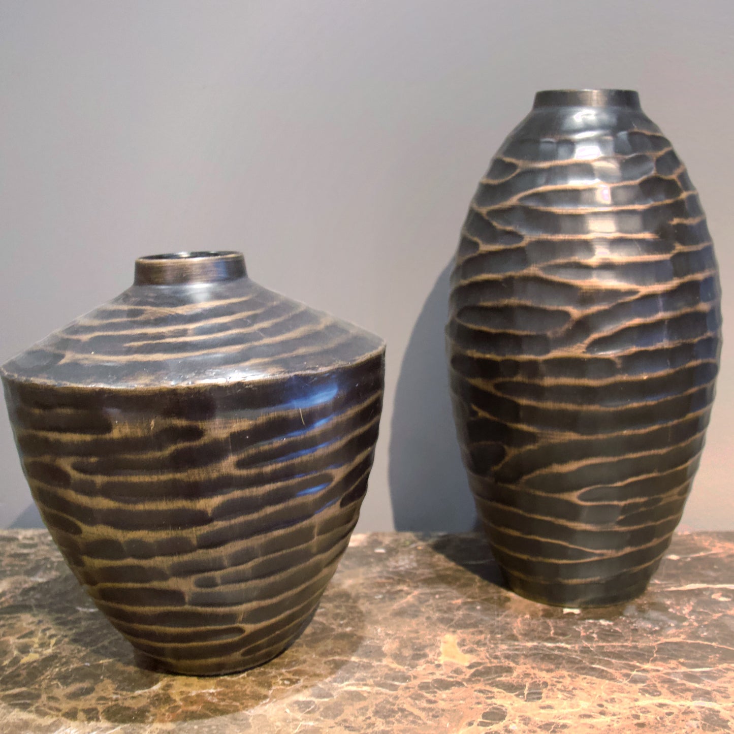 Council Vase - Black/Bronze